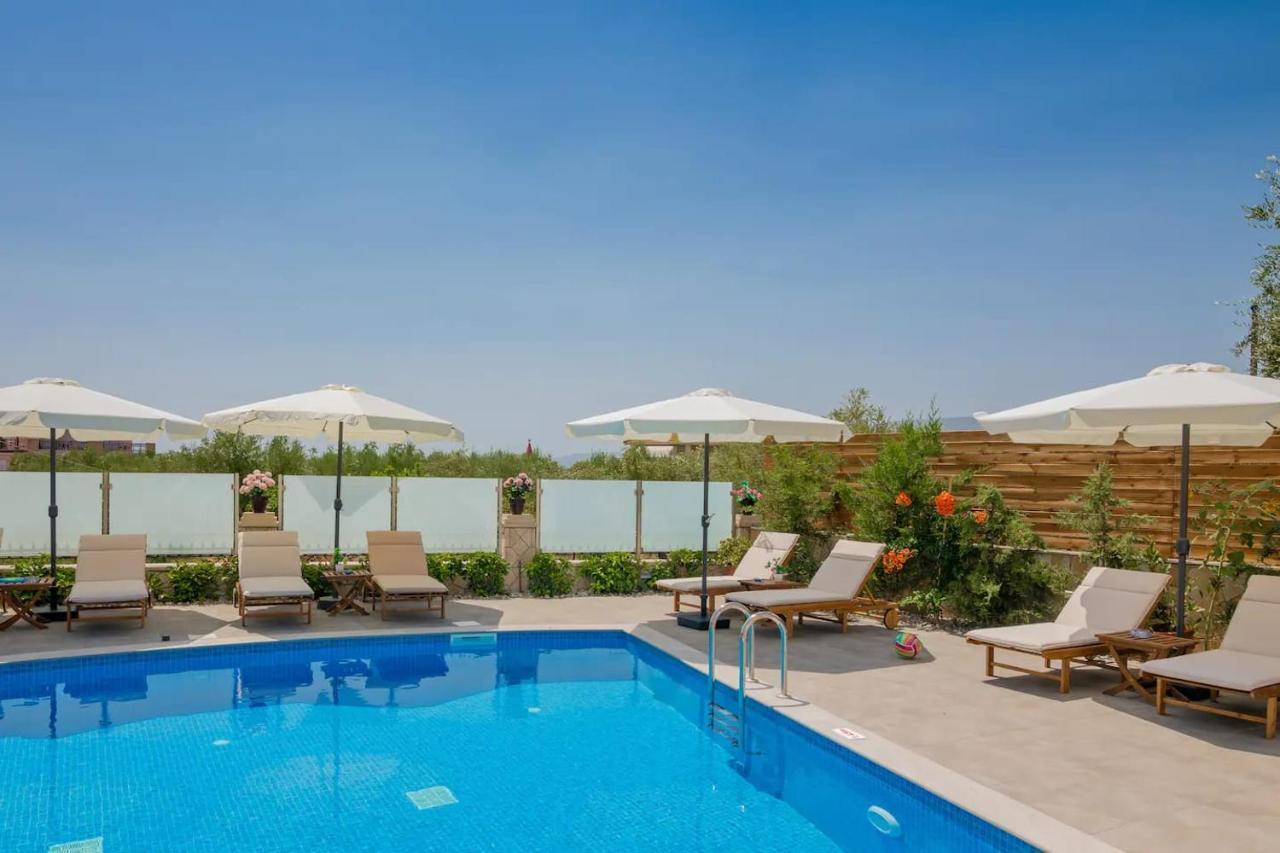 Villa Bella Sole Kalipadhon Екстер'єр фото